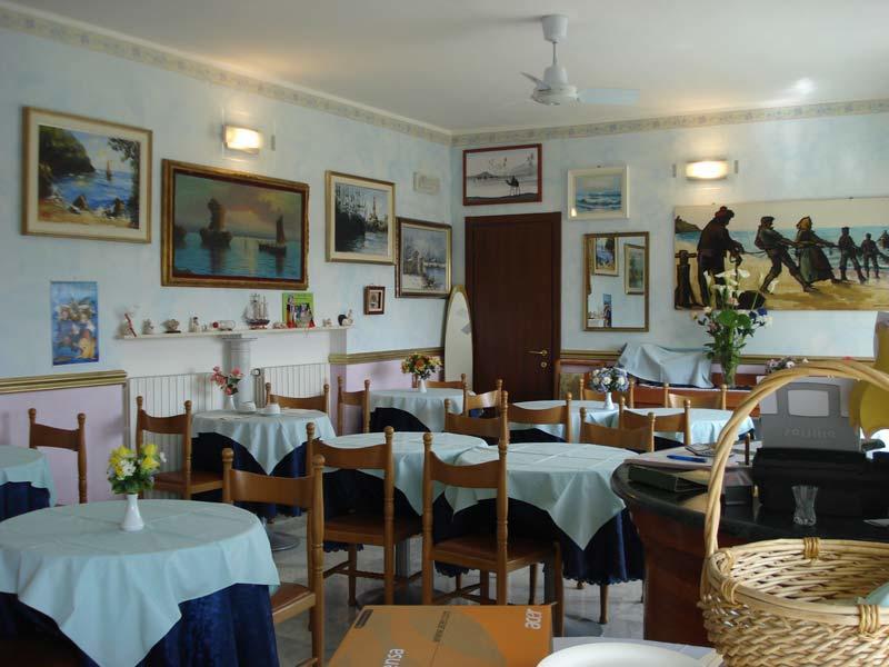 B&B Solana Ноли Экстерьер фото